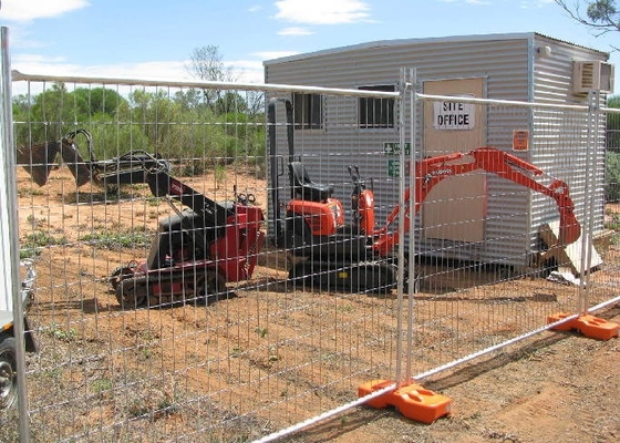 Welded Mesh Construction Site 2.1x1.1m Portable Fence Panels Hot Dipped Galvanized