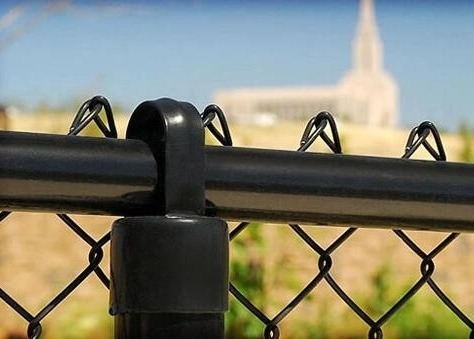 High Strength 10" Diamond Razor Mesh Fencing Pvc Coated For Sports Field