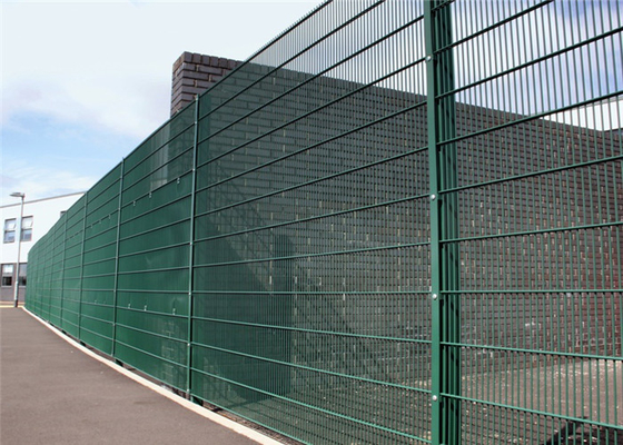 2.5m Length Welded Wire Mesh Fencing Garden Powder Coated Steel With Clip