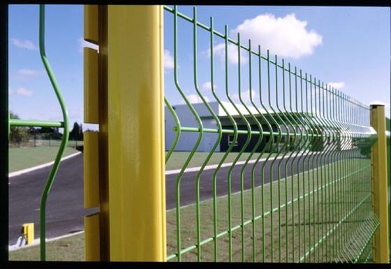 ISO-2001 6ft Tall Welded Wire Mesh Fencing With PVC Coated