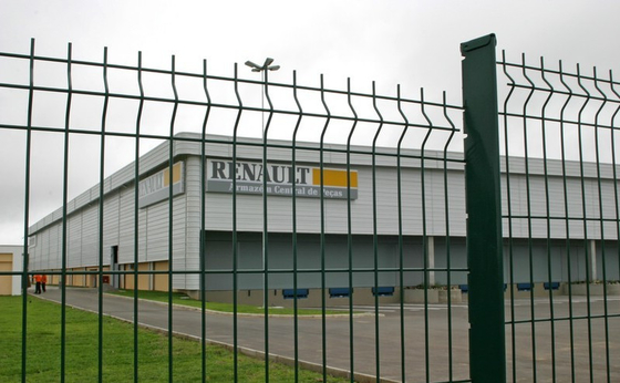 ISO-2001 6ft Tall Welded Wire Mesh Fencing With PVC Coated